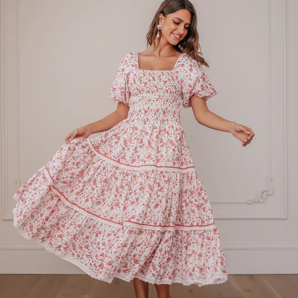 Jessakae strawberry shortcake dress size Small